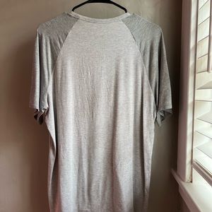 Mens Lululemon athletica t shirt. Size M used